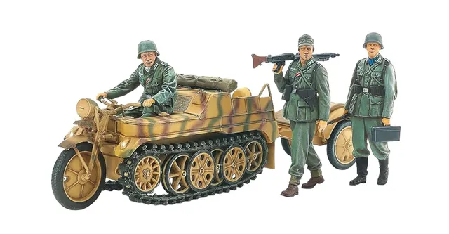 tamiya-35377-kettenkrad-1-35-modellbausatz-sd-kfz-2-mid image 1