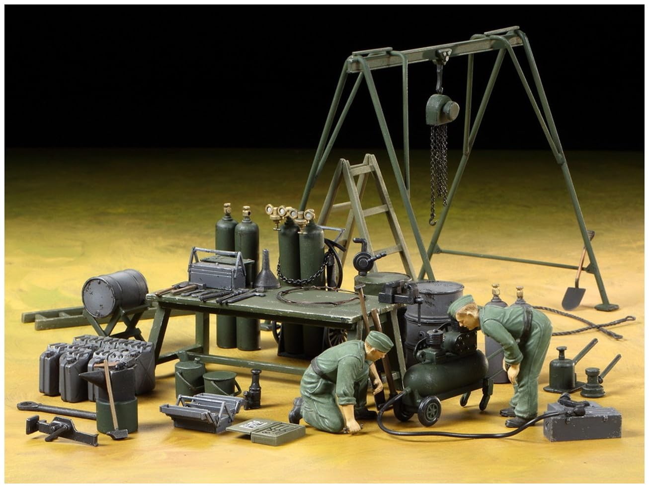tamiya-military-werkstatt-zubeh-r-set-1-35-mit-2-figuren image 3