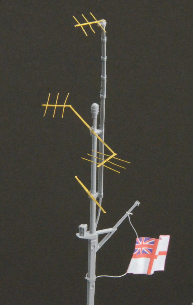 italeri-510005610-1-35-vosper-mtb-77-schiffsbausatz image 4