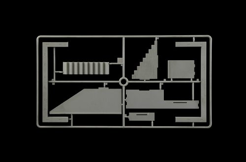 italeri-diorama-5615-dock-mit-treppe-1-35-zubeh-r image 8
