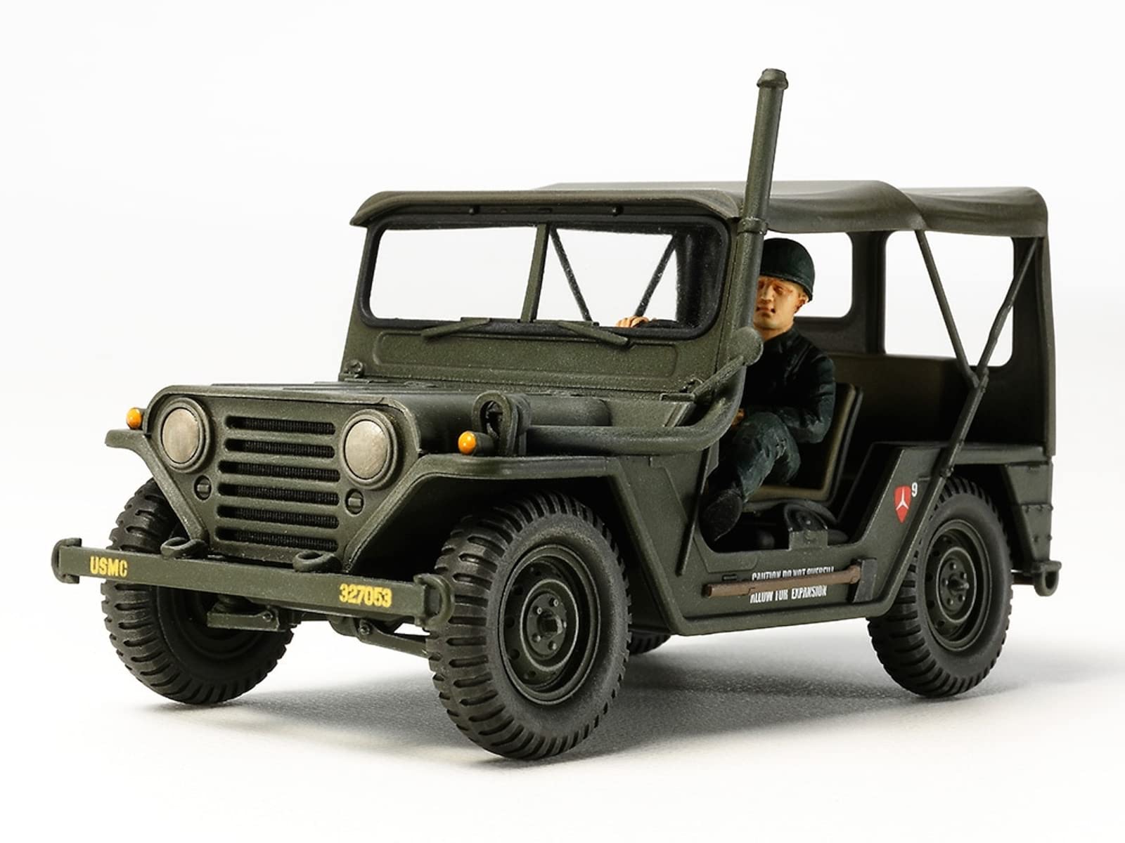 tamiya-us-m151a1-vietnam-1-35-milit-r-bausatz-35334 image 1