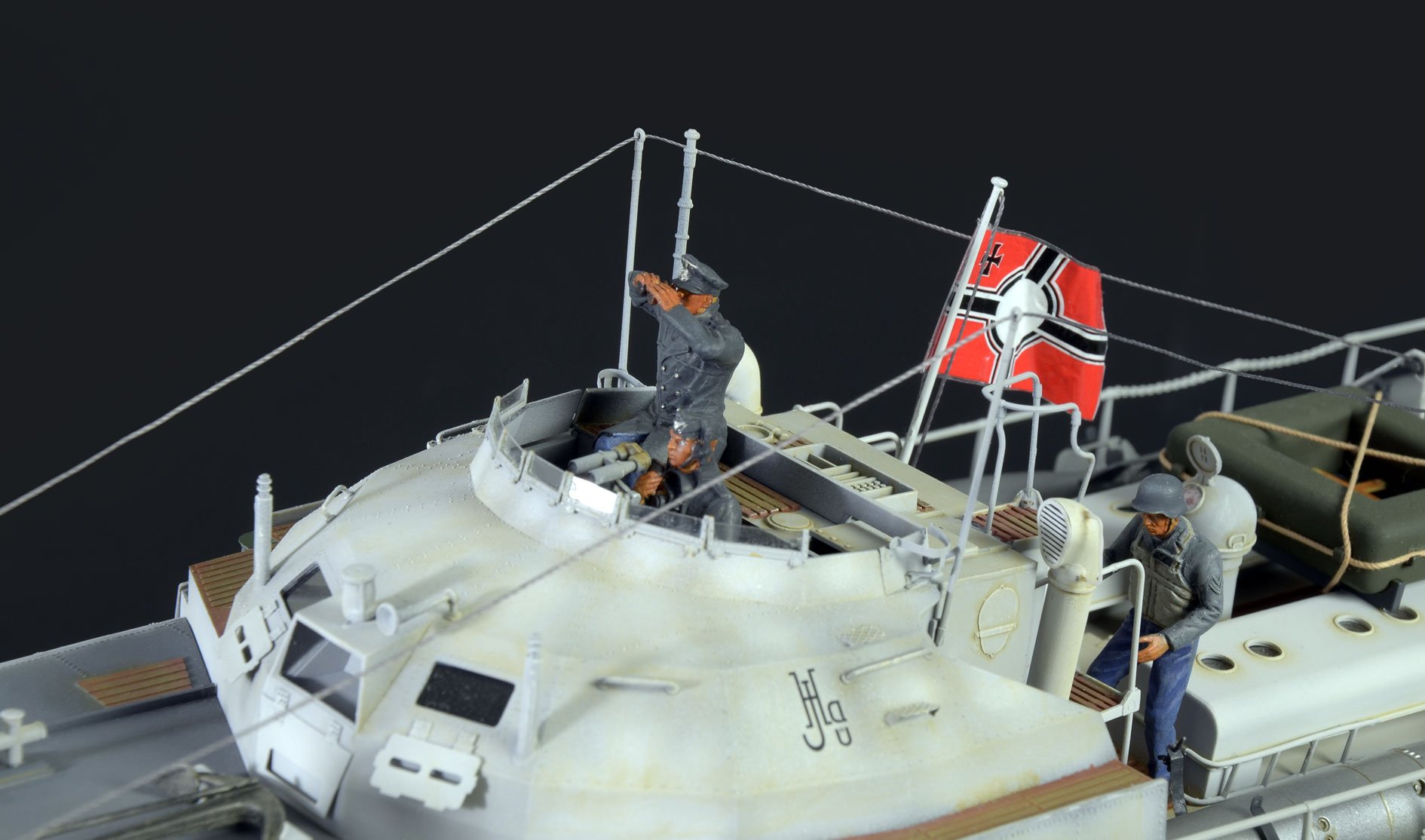 italeri-ships-schnellboot-s-100-1-35-schiffsmodell-prm-edition image 5