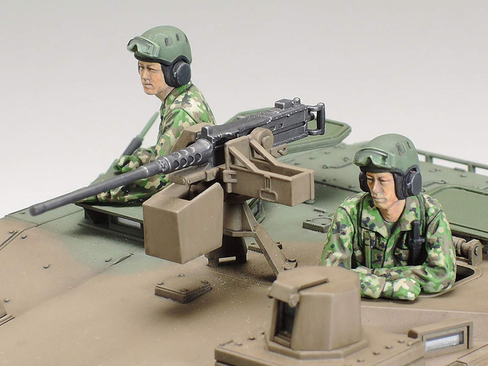 tamiya-35361-1-35-jgsdf-mcv-type-16-8x8-modellbausatz-unlackiert image 7