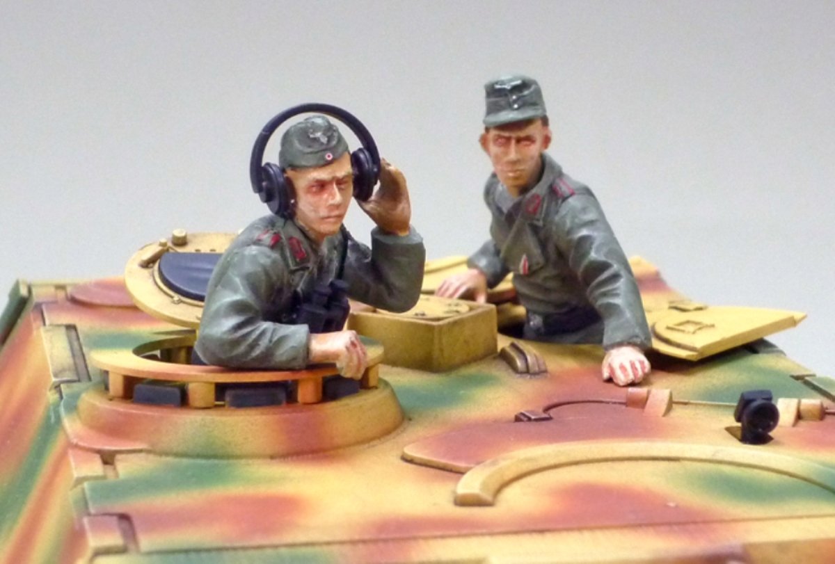 tamiya-35325-elefant-jagdpanzer-bausatz-1-35-wwii-unlackiert image 6