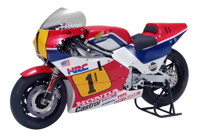 tamiya-14121-honda-nsr500-84-motorrad-bausatz-1-12 image 1