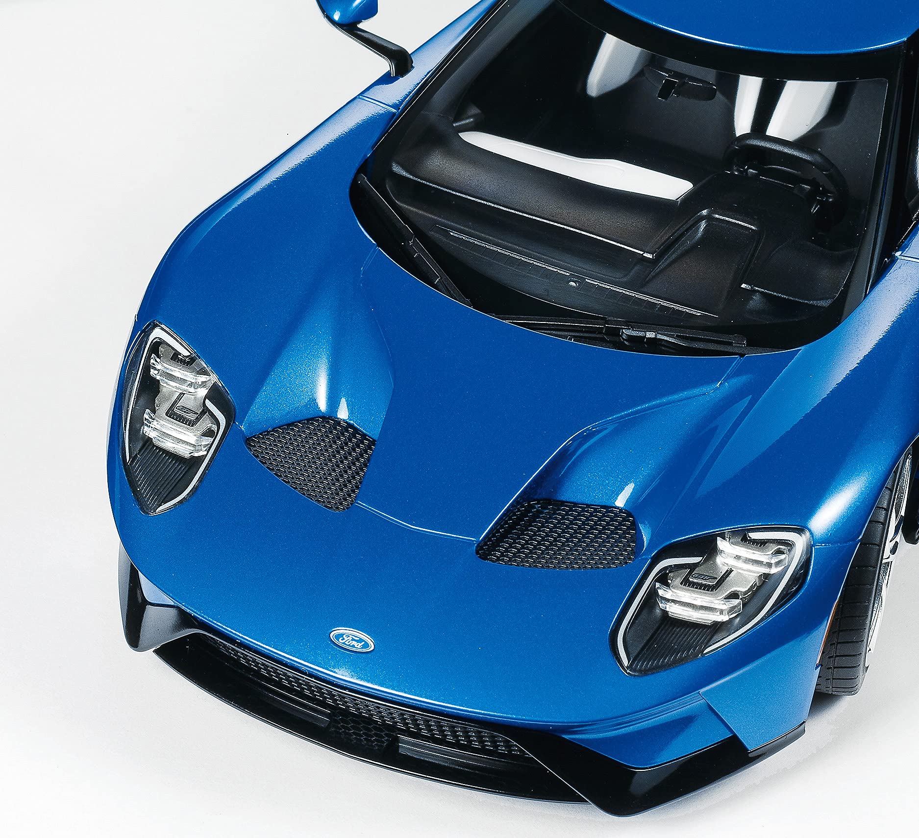 tamiya-24346-ford-gt-modellbausatz-1-24-unlackiert image 5