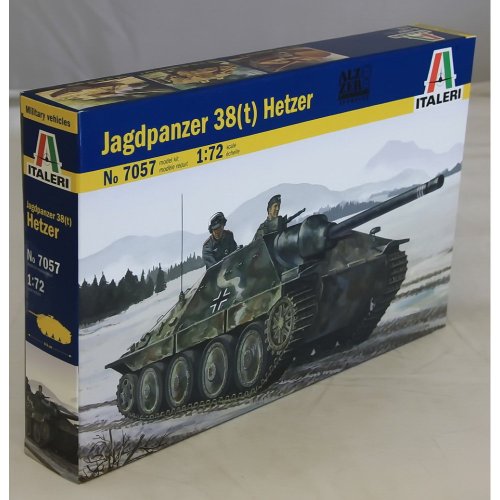 italeri-military-510007057-hetzer-panzer-modellbausatz-1-72 image 4