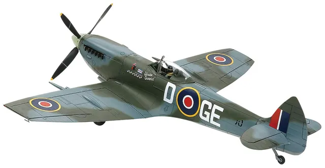 tamiya-spitfire-mk-xvie-1-32-flugzeug-modellbausatz-60321-wwii image 1