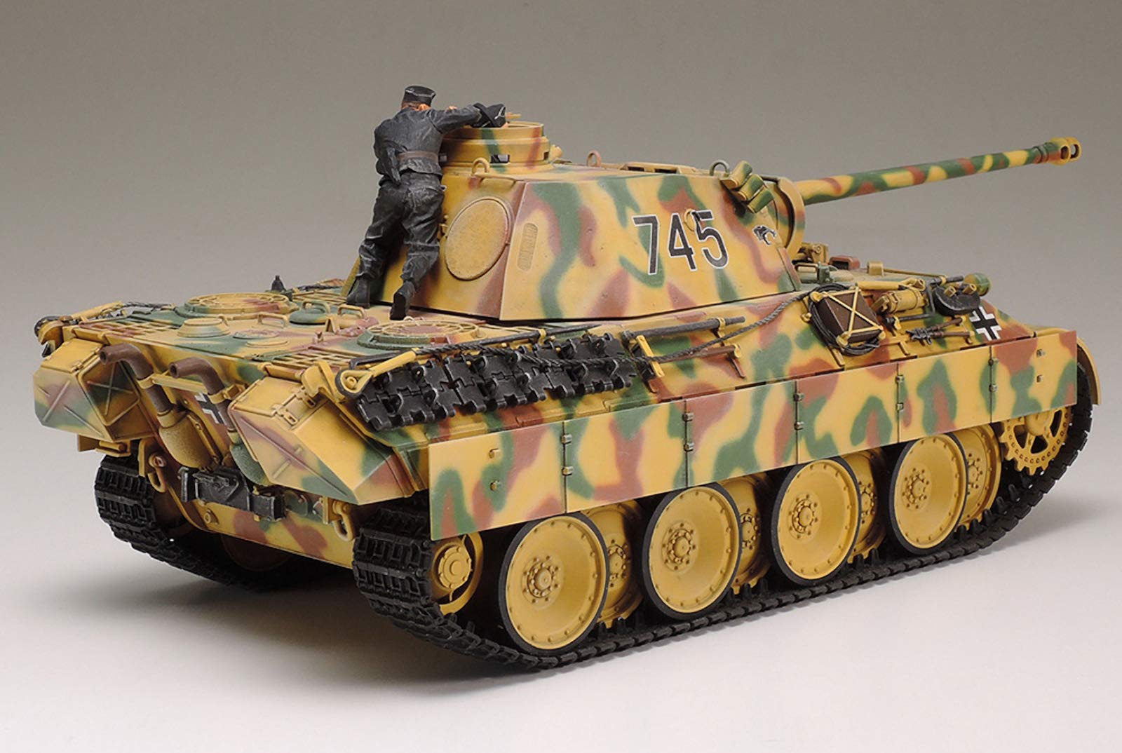 tamiya-1-35-panther-ausf-d-plastikmodellbausatz-unlackiert image 3