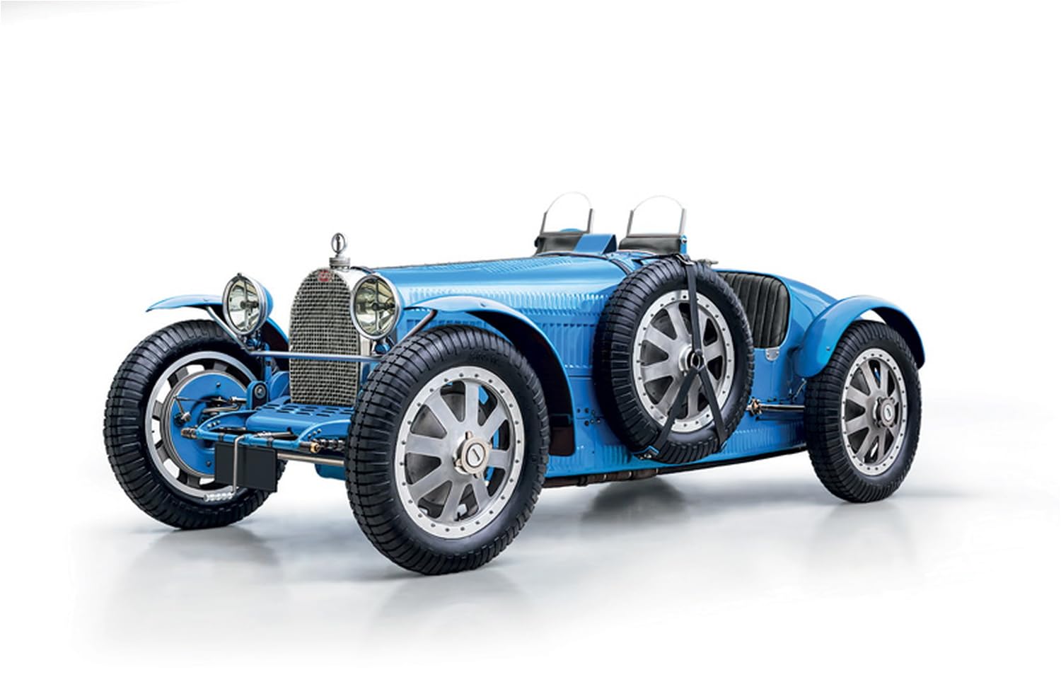 italeri-bugatti-35b-roadster-auto-modellbausatz-1-12-4713 image 8