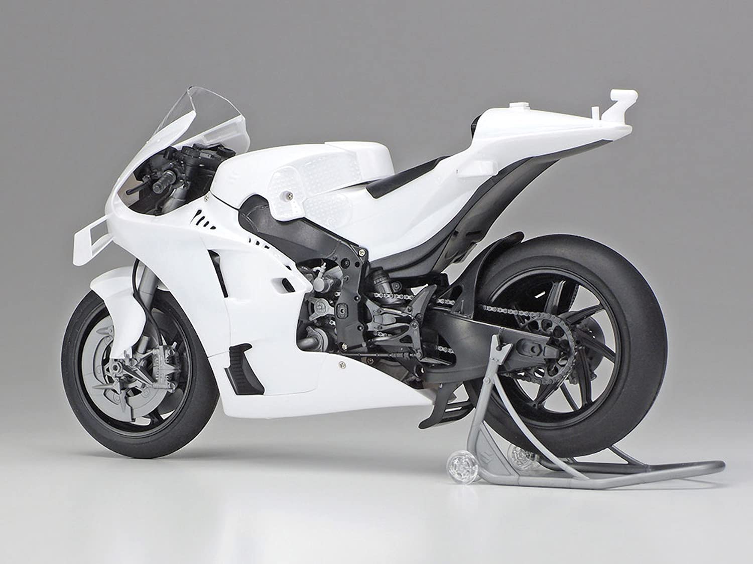 tamiya-14139-team-suzuki-ecstar-gsx-rr-2020-motorradbausatz-1-12 image 3