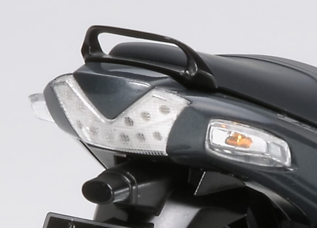 tamiya-14111-kawasaki-zzr-1400-ninja-motorradmodell-1-12-unlackiert image 4