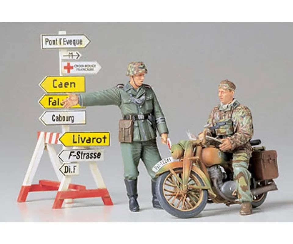 tamiya-1-35-motorrad-diorama-set-wegweiser-35241-zubeh-r image 1