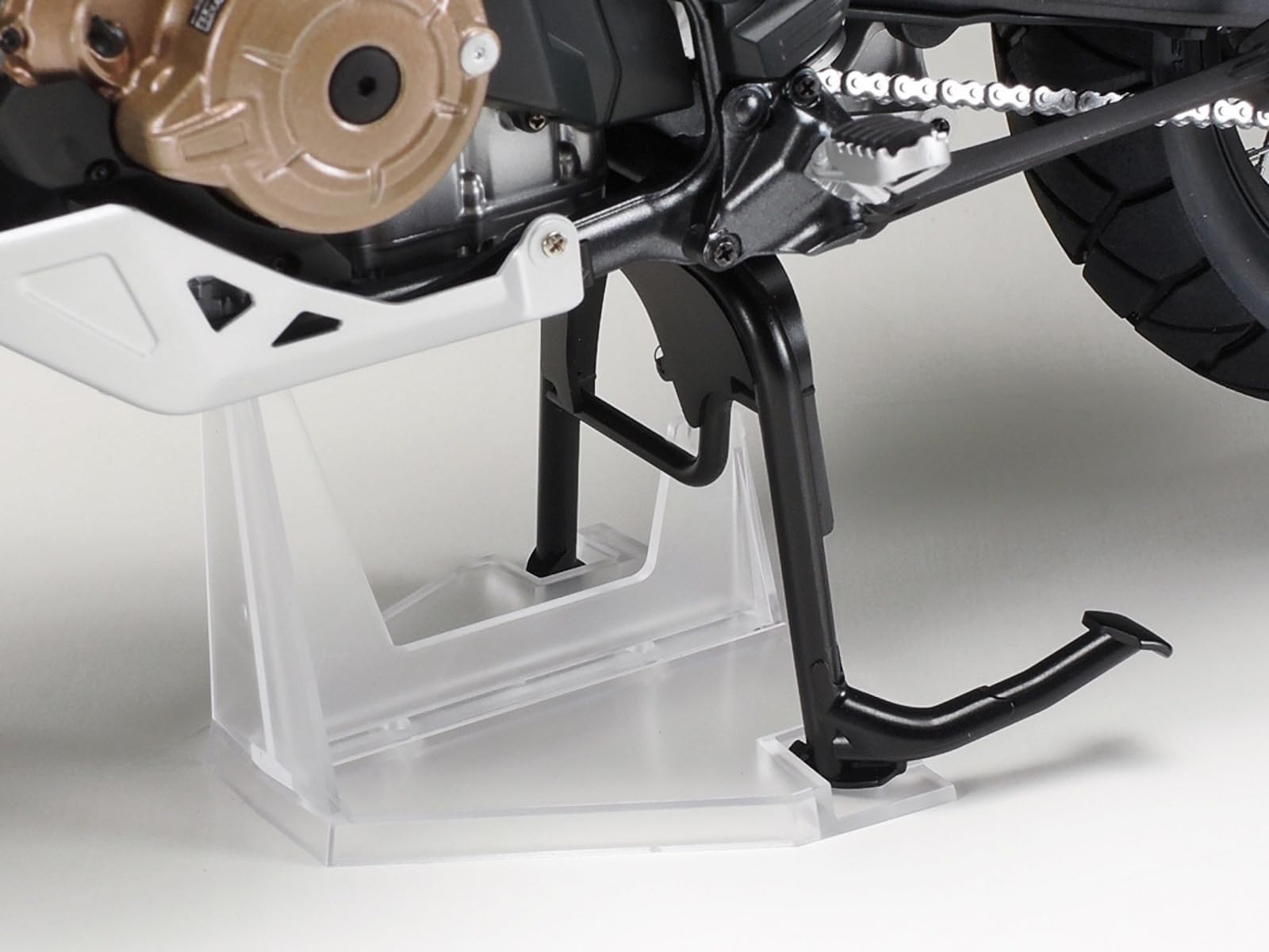 tamiya-big-scale-honda-crf-1000l-africa-twin-modellbausatz-1-6 image 4