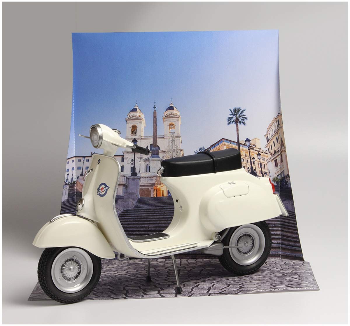 italeri-vespa-125-primavera-modellbausatz-1-9-unlackiert image 5