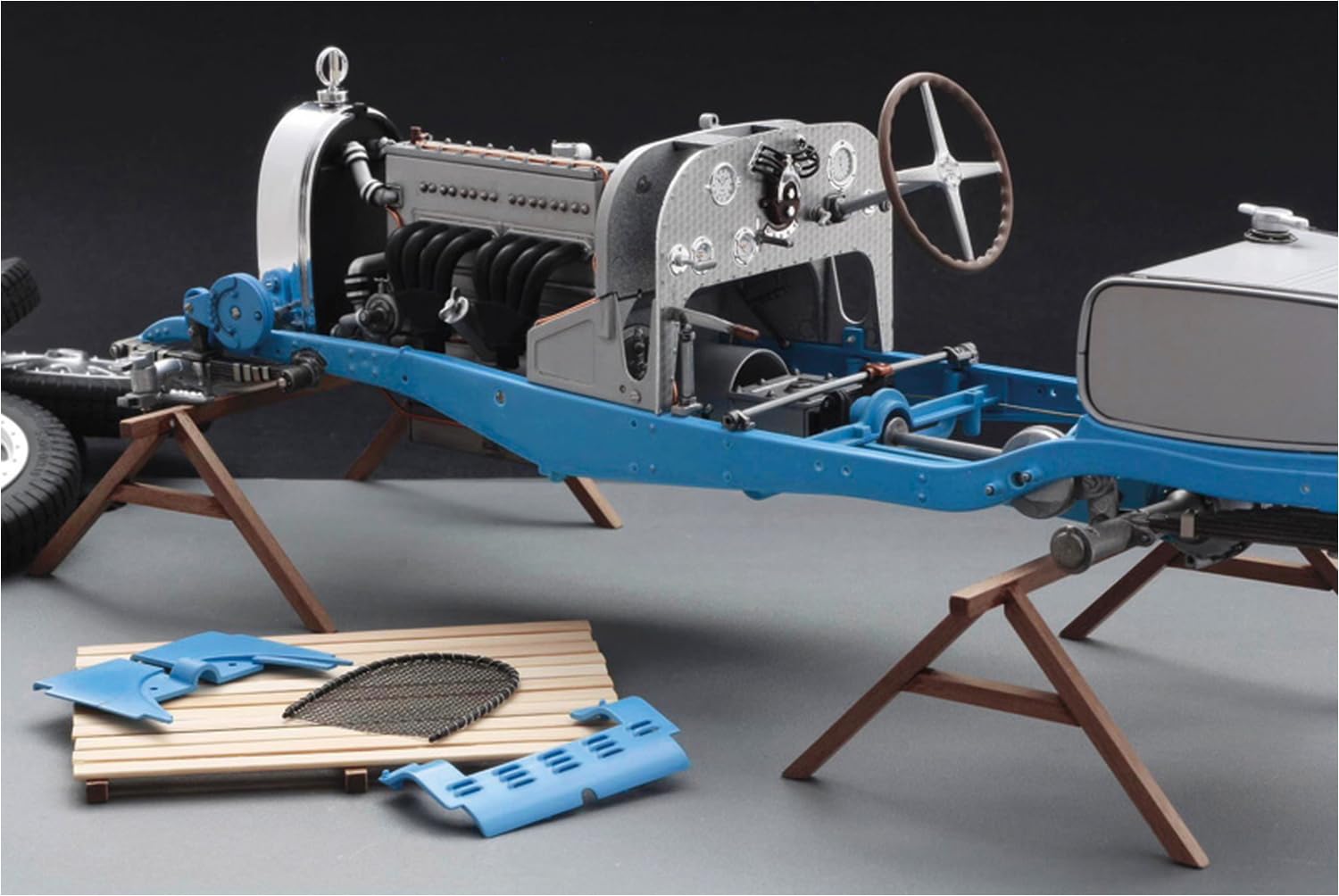 italeri-bugatti-35b-roadster-auto-modellbausatz-1-12-4713 image 5