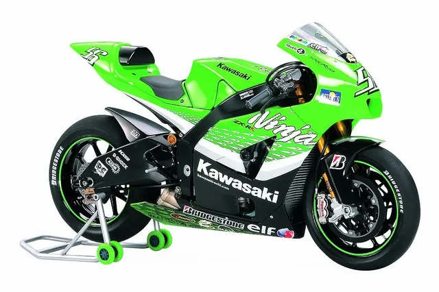 tamiya-14109-kawasaki-ninja-zx-rr-modellbausatz-gr-n image 1