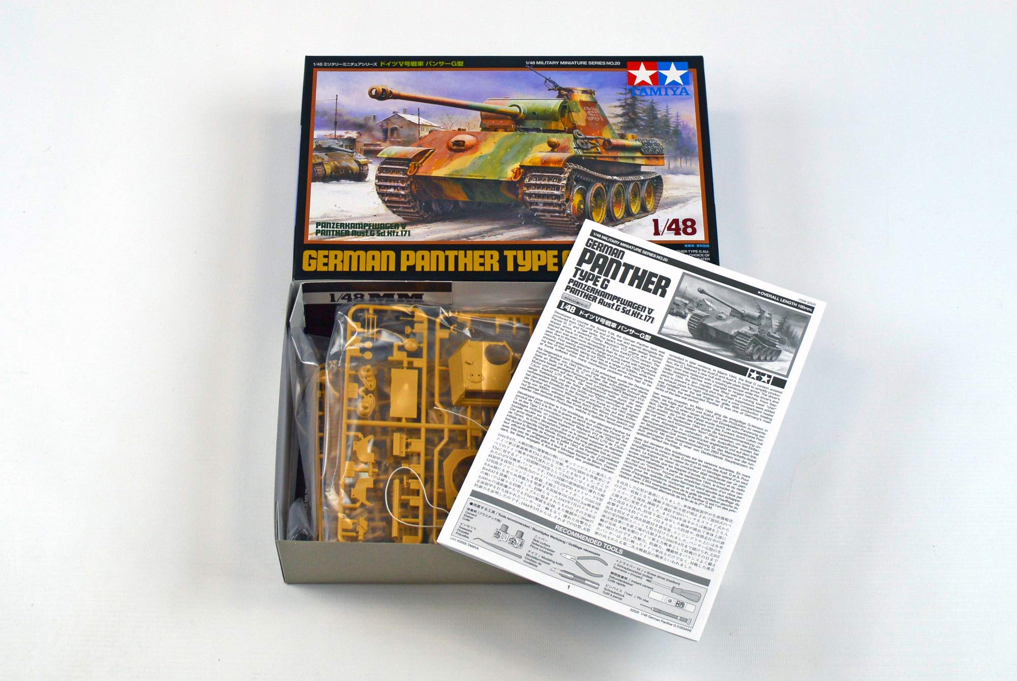 tamiya-panther-typ-g-wwii-panzer-bausatz-1-48 image 2