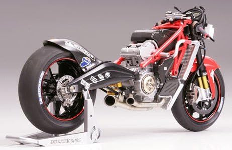 tamiya-14101-ducati-desmosedici-1-12-motorrad-bausatz-rot image 7