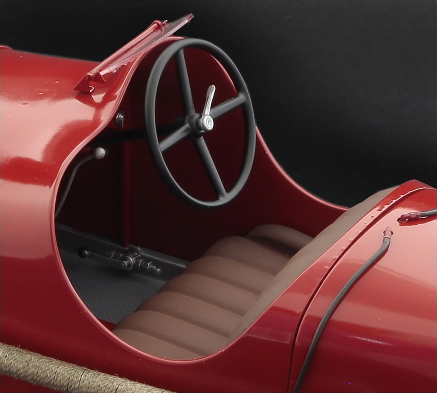 italeri-4706-alfa-romeo-8c-2300-monza-auto-1-12 image 5