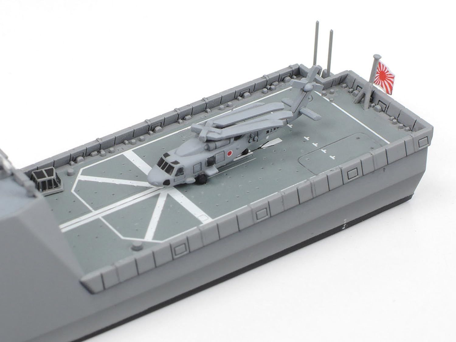 tamiya-water-line-31037-jmsdf-ffm-1-mogami-schiff-1-700 image 7