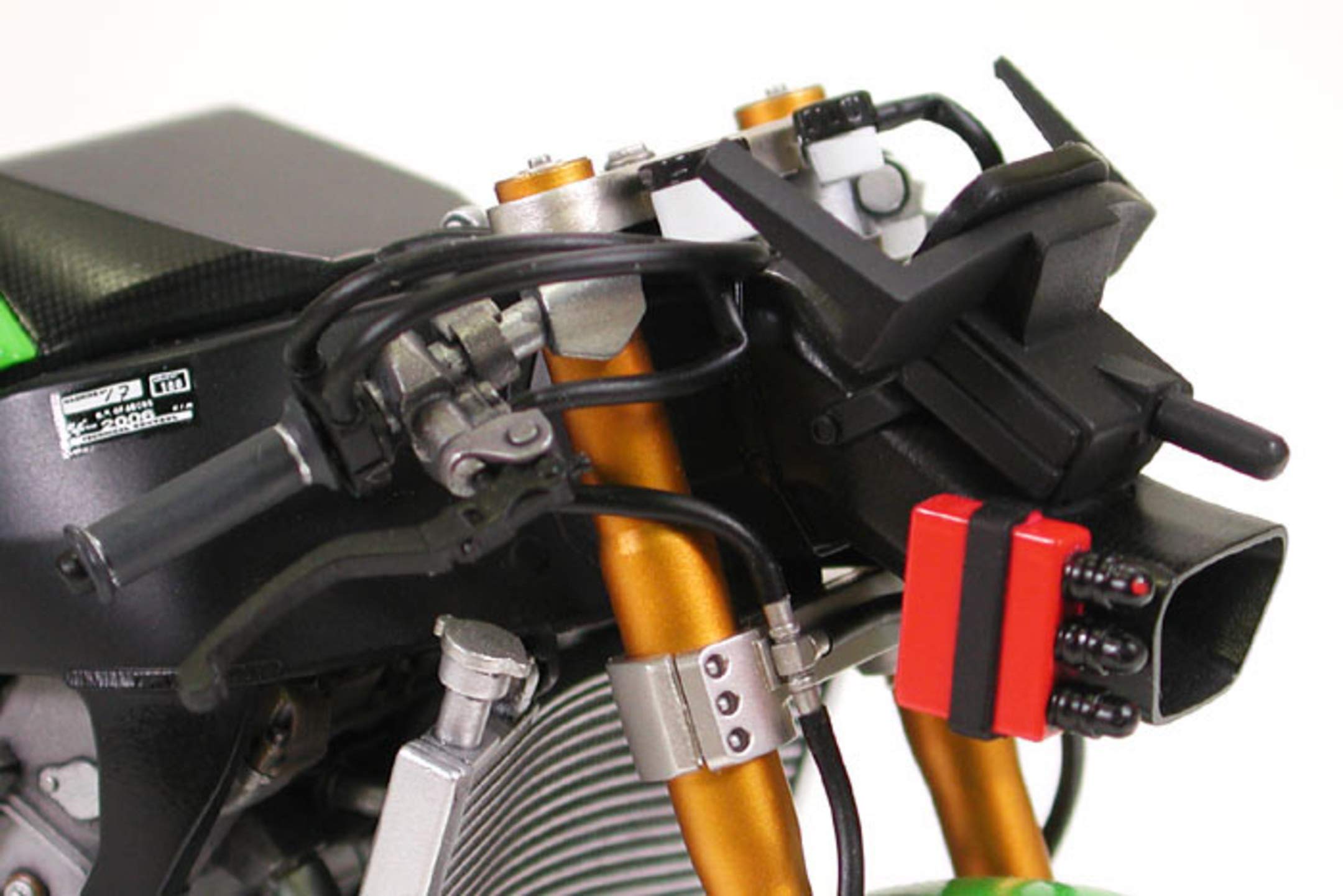 tamiya-14109-kawasaki-ninja-zx-rr-modellbausatz-gr-n image 6