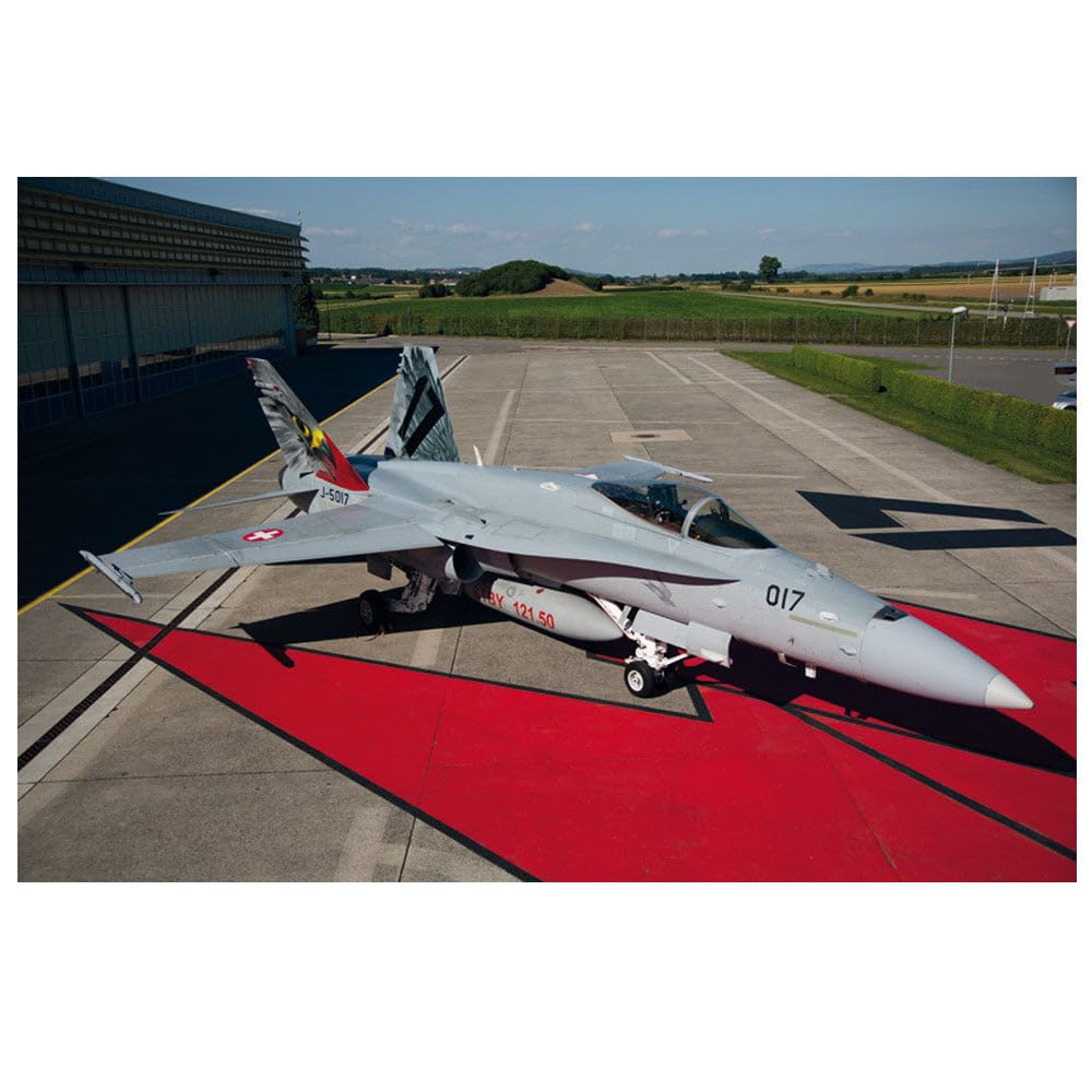 italeri-1429-f-a-18-hornet-flugzeug-bausatz-1-72-swiss image 2