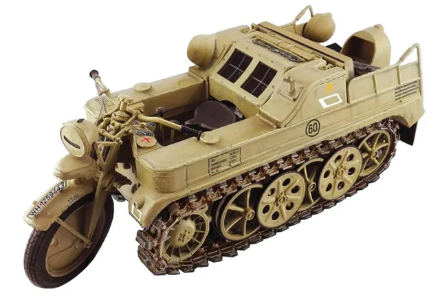 italeri-nsu-hk-101-kettenkrad-1-9-modellbausatz-7404 image 1