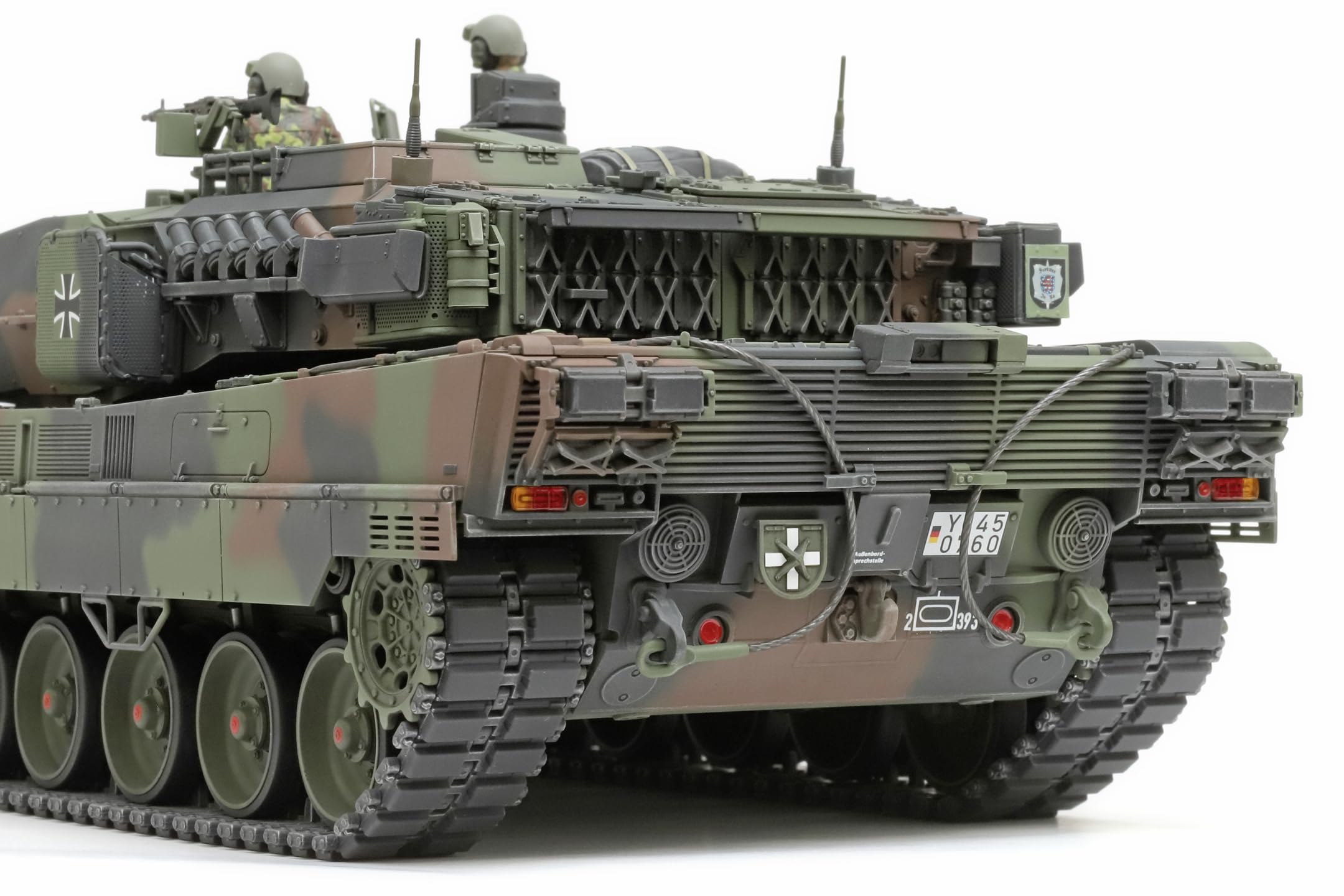 tamiya-35387-leopard-2-a7v-panzer-bausatz-1-35 image 4