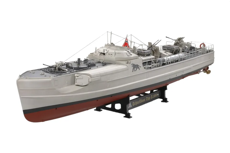italeri-ships-schnellboot-s-100-1-35-schiffsmodell-prm-edition image 1