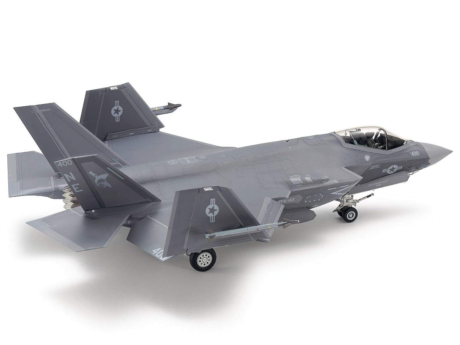 tamiya-61127-f-35c-lightning-ii-flugzeug-bausatz-1-48-us-jet image 5