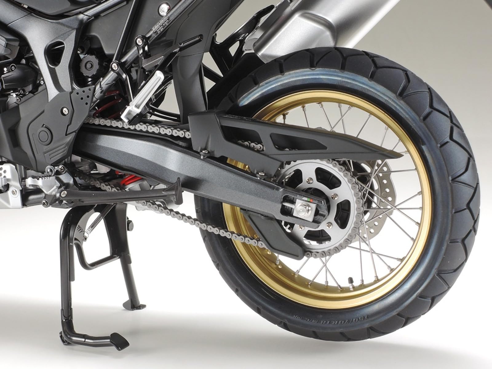 tamiya-big-scale-honda-crf-1000l-africa-twin-modellbausatz-1-6 image 8