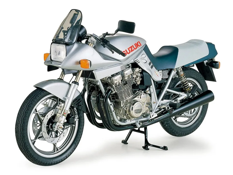 tamiya-big-scale-suzuki-gsx1100s-katana-motorrad-bausatz-1-6 image 1