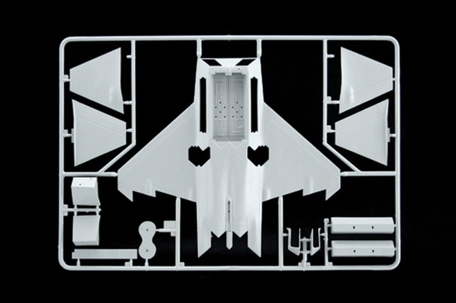 italeri-f-22-raptor-flugzeug-bausatz-1-72-kampfjet-grau image 3