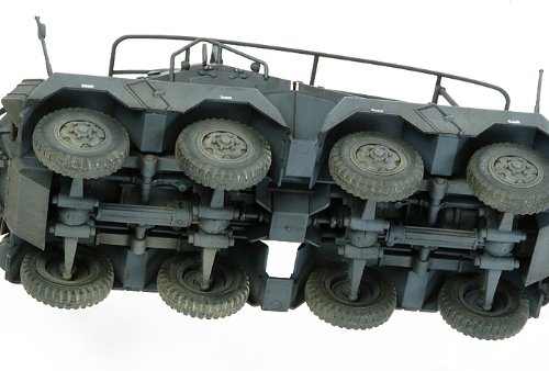 tamiya-sd-kfz-232-8-rad-panzermodellbausatz-1-48 image 8