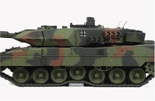 tamiya-300056020-leopard-2a6-full-option-rc-panzer-1-16 image 3