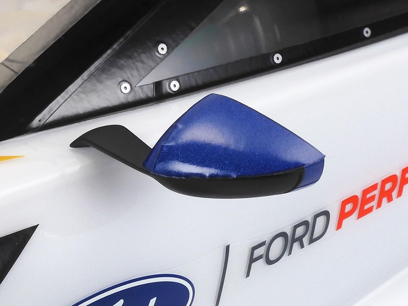 tamiya-tt-02-ford-gt-mk-ii-2020-rc-auto-bausatz-1-10-4wd image 5