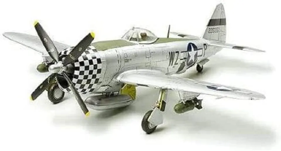 tamiya-60770-p-47d-thunderbolt-bubbletop-flugzeug-1-72 image 1