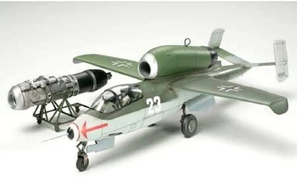 tamiya-61097-heinkel-he162a-2-salamander-flugzeugbausatz image 1