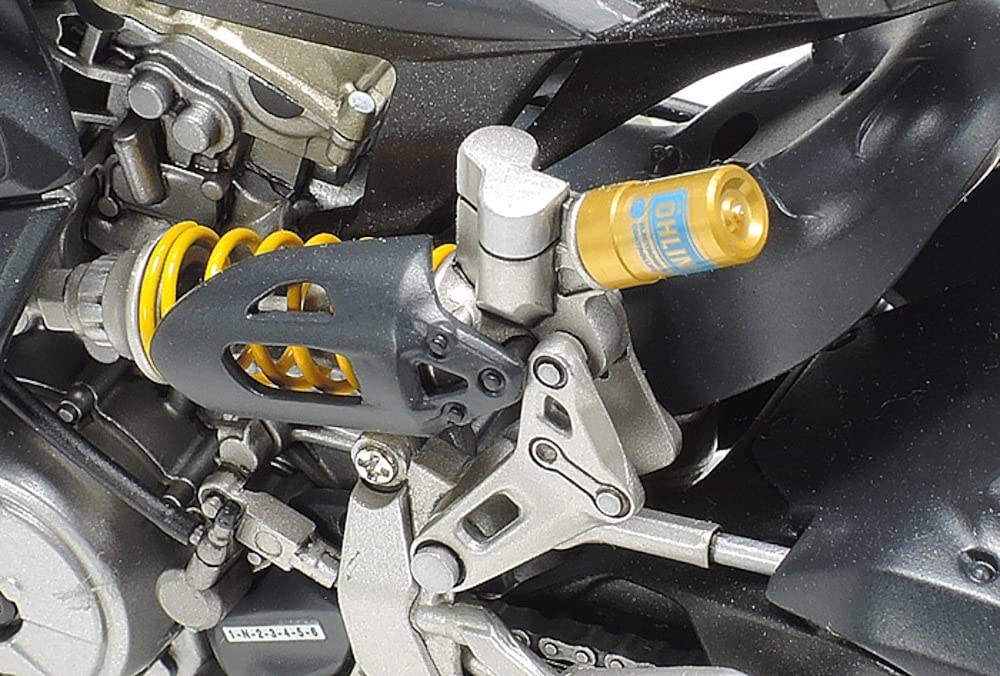 tamiya-ducati-1199-panigale-s-gabel-set-modellbausatz image 4