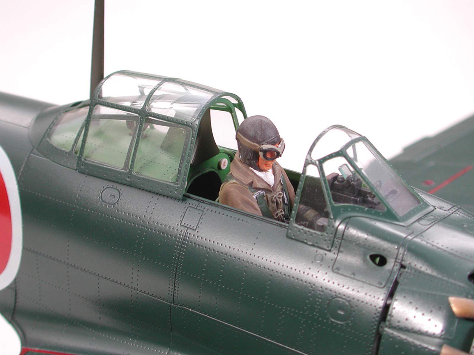 tamiya-zero-fighter-a6m5-flugzeug-bausatz-1-32-cockpit-detail image 4