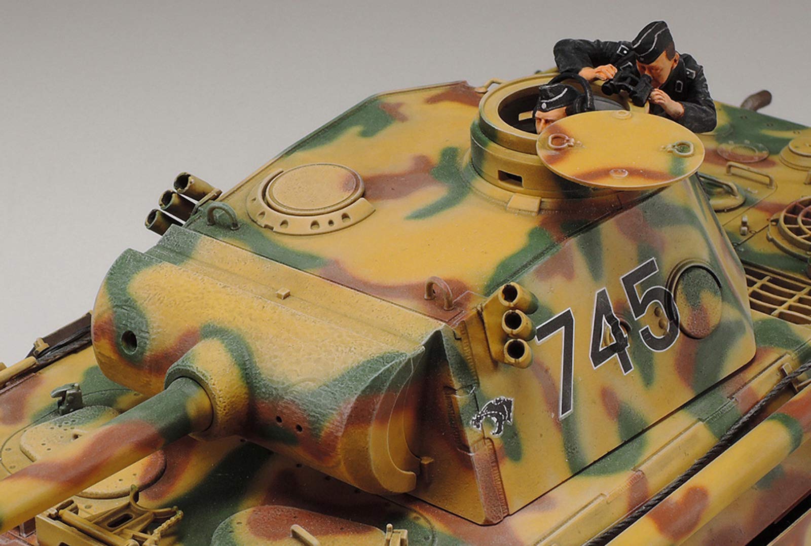 tamiya-1-35-panther-ausf-d-plastikmodellbausatz-unlackiert image 4