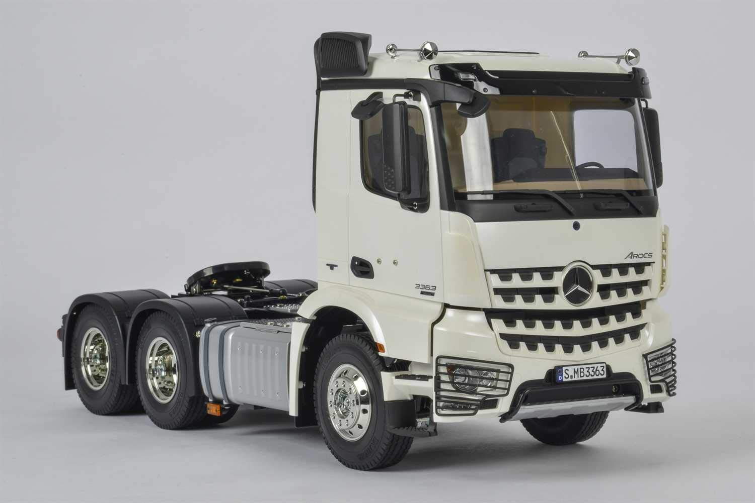 tamiya-mb-arocs-3363-6x4-classicspace-1-14-rc-truck-bausatz image 2