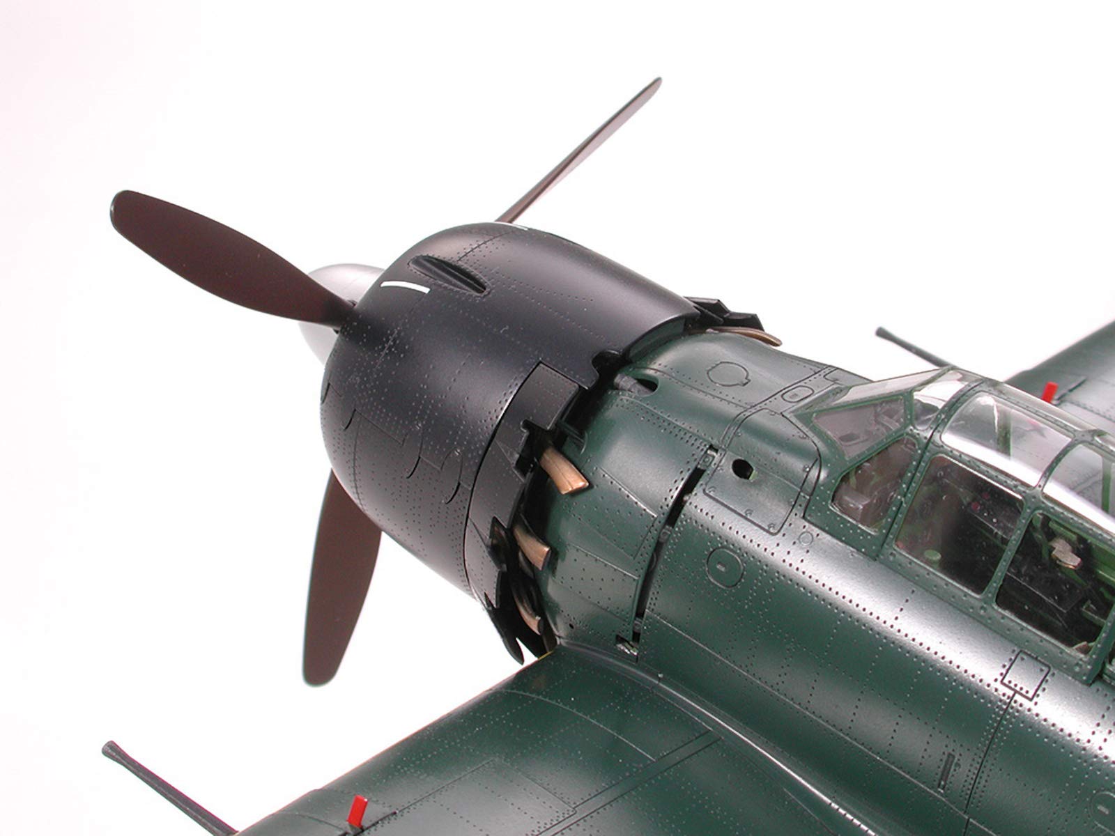 tamiya-zero-fighter-a6m5-flugzeug-bausatz-1-32-cockpit-detail image 3