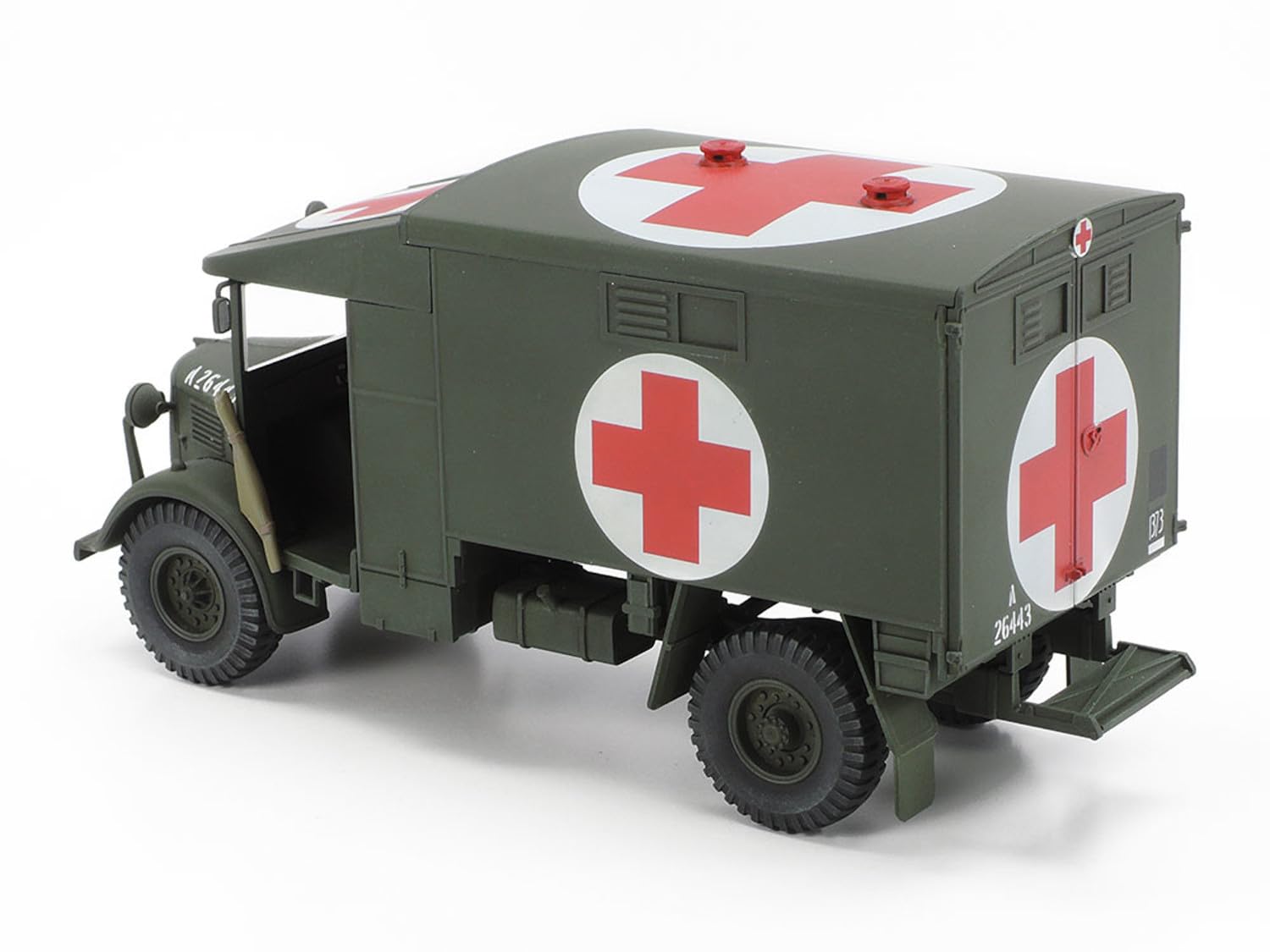 tamiya-32605-brit-2to-4x2-krankenwagen-standmodell-1-48 image 3
