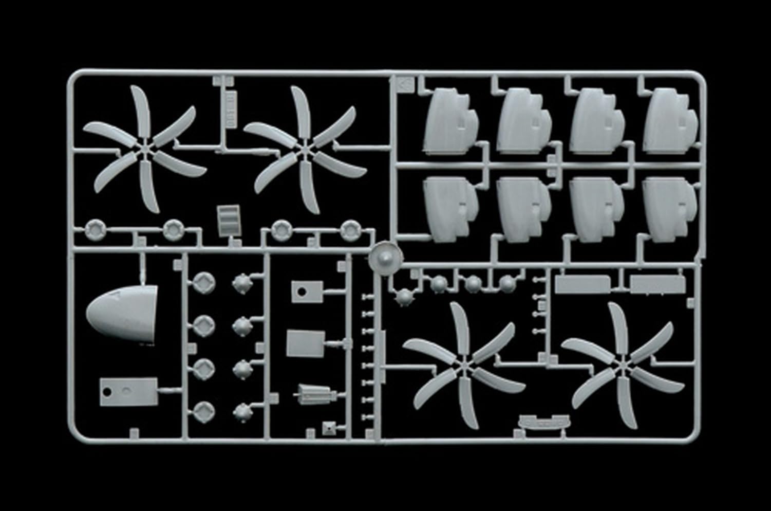 italeri-1255s-c-130j-hercules-flugzeug-bausatz-grau image 5