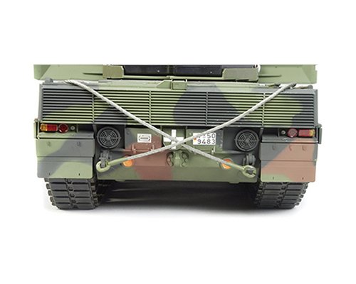 tamiya-300056020-leopard-2a6-full-option-rc-panzer-1-16 image 5