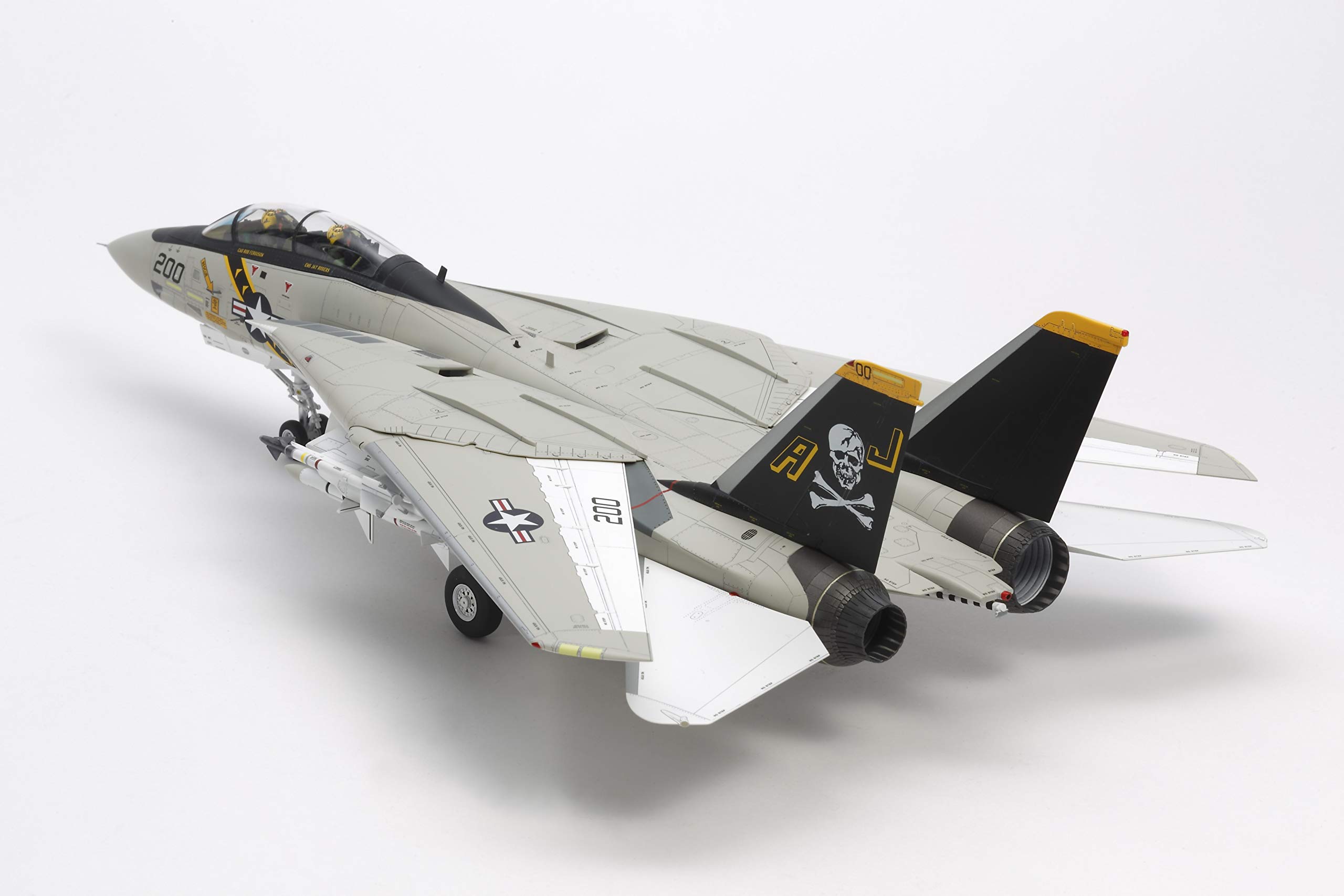 tamiya-61114-grumman-f-14a-tomcat-modellbausatz-1-48 image 2
