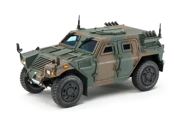 tamiya-jgsdf-lav-leicht-gepanzert-modellbausatz-1-35 image 1