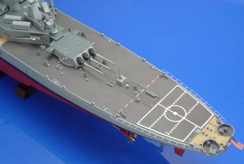 tamiya-1-350-ship-bb-63-missouri-91-schlachtschiff-bausatz image 6